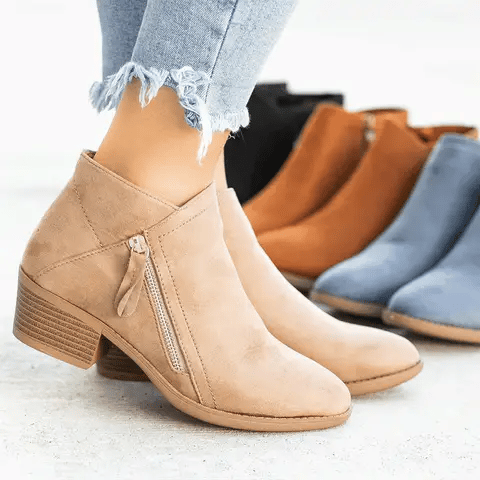 Orthopaedic leather boots for women