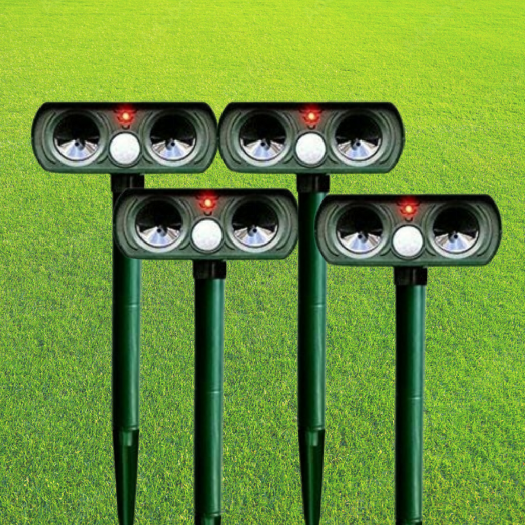 Infrared Solar Powered Animal Pest Repeller (1 Repeller)
