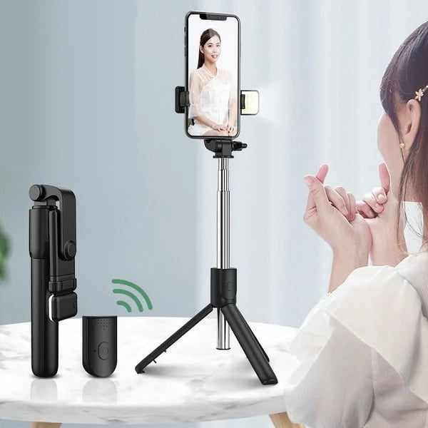 6 In 1 Wireless Bluetooth Selfie Stick With Fill Light
