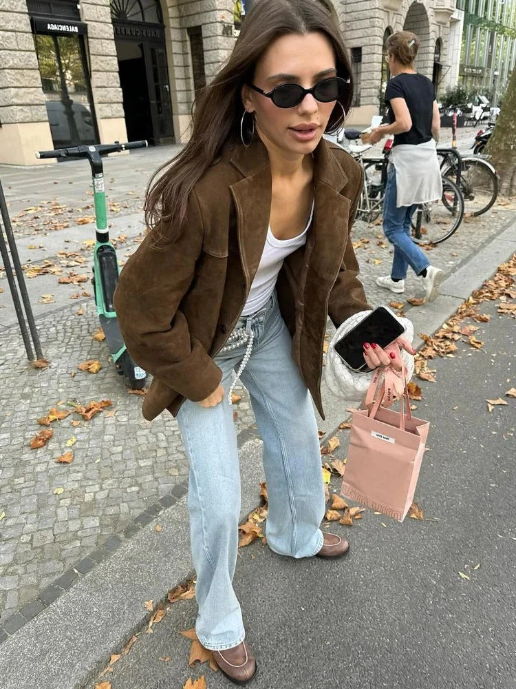 Elegant brown suede jacket for women