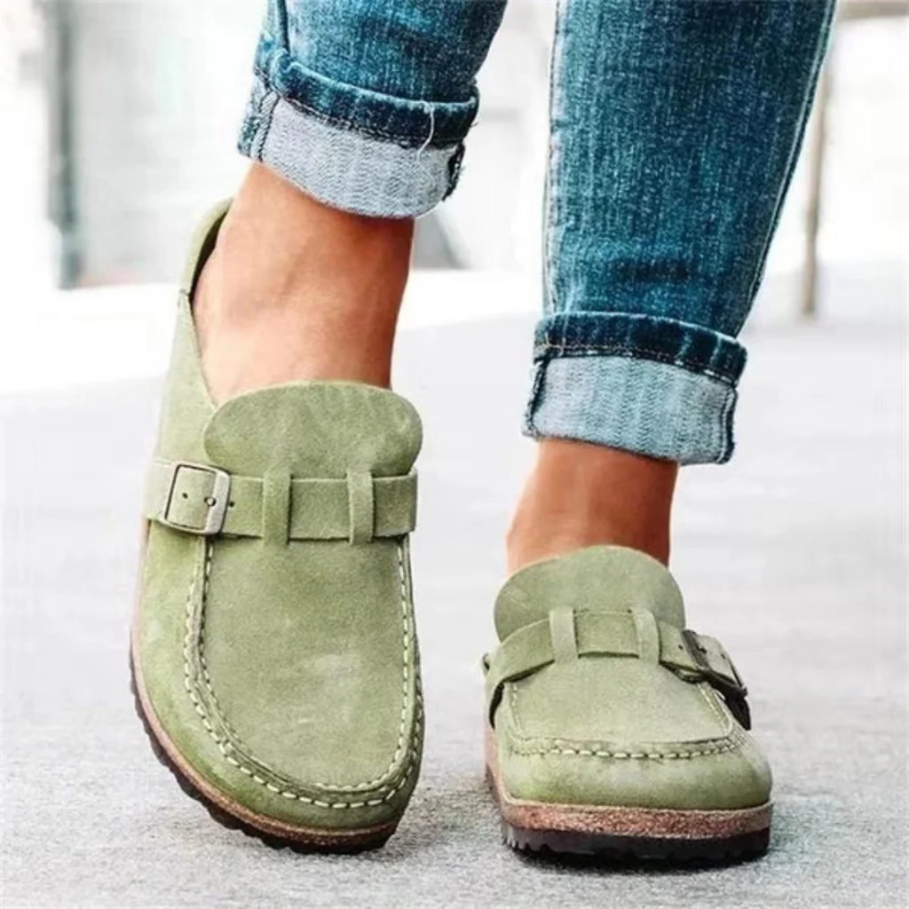 Orthopaedic clogs for women