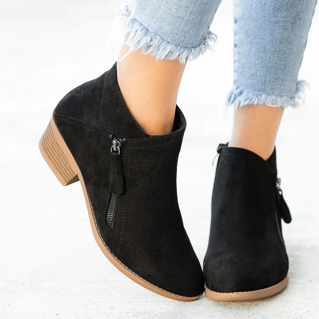 Orthopaedic leather boots for women