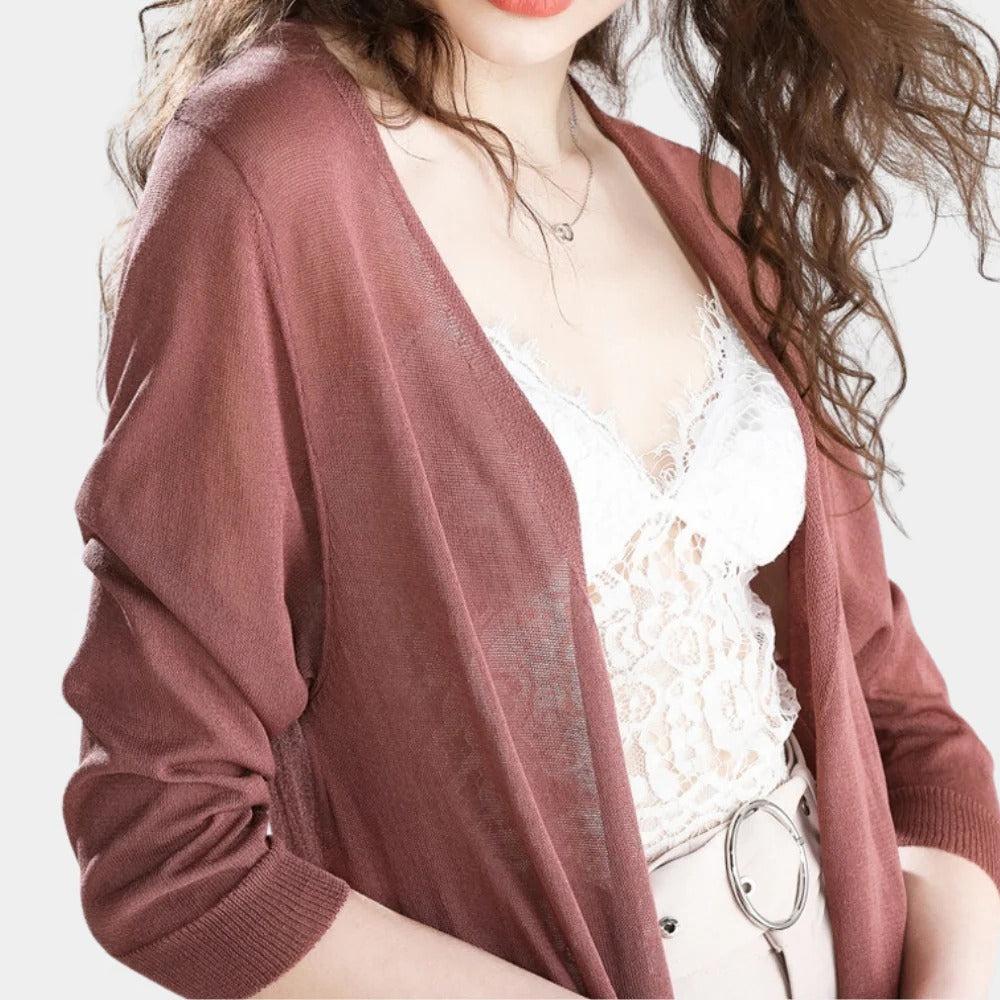 Elegant and Lightweight Women's Vest
