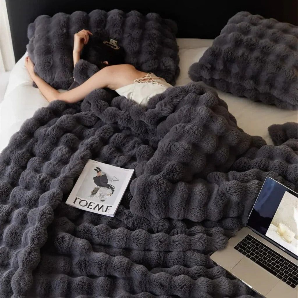 All-Season Blanket with Elegant Design