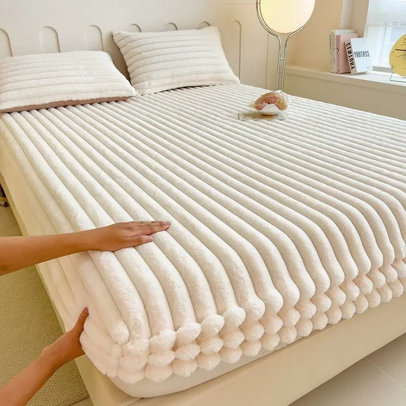 Ultra-Soft Luxury Fitted Bed Sheet