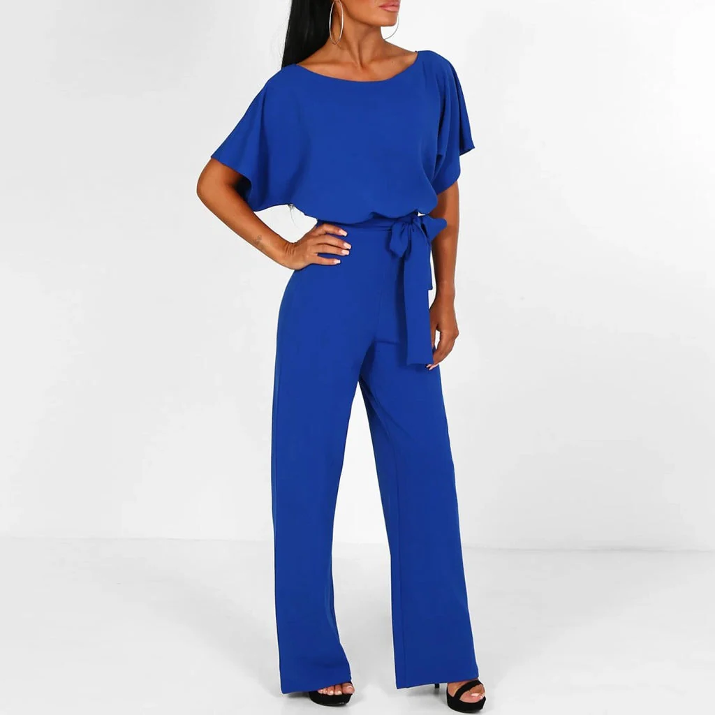 Simple and chic jumpsuit
