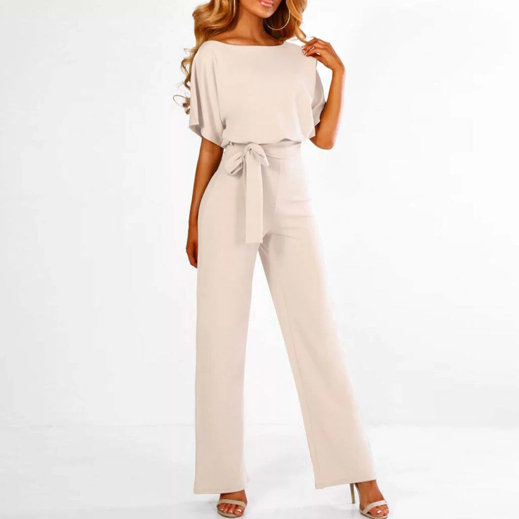Simple and chic jumpsuit