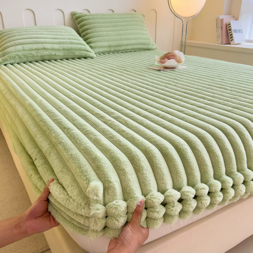Ultra-Soft Luxury Fitted Bed Sheet