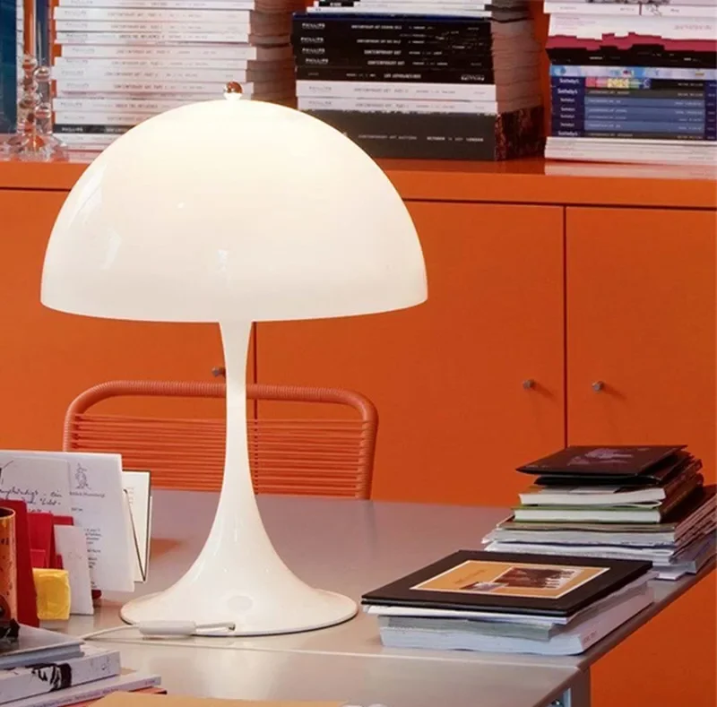 Retro Danish Table Lamp - Iconic Mushroom Design for Modern Spaces