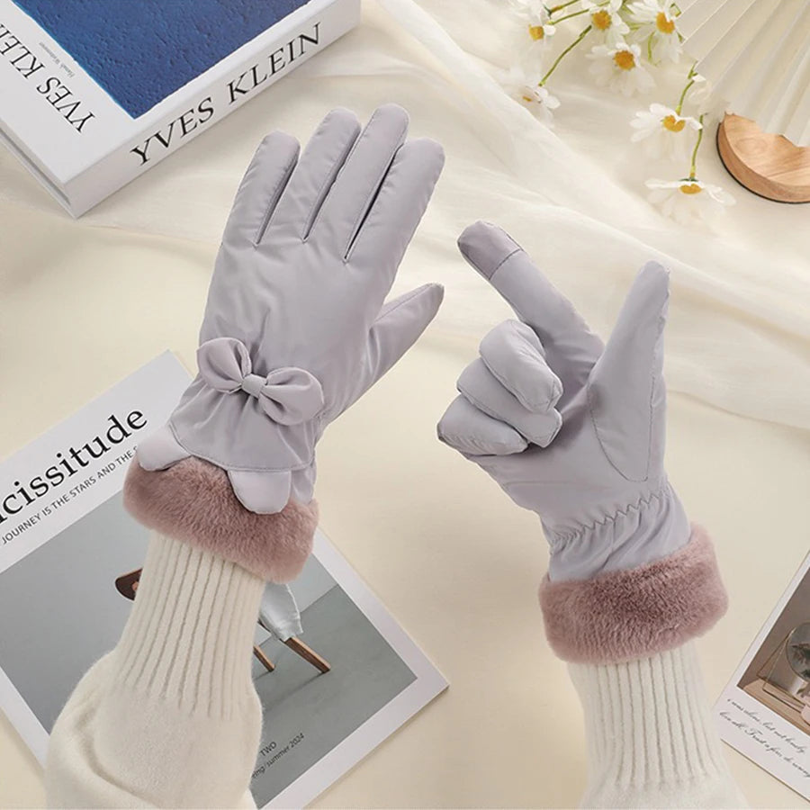 Elegant Touchscreen Winter Gloves for Women